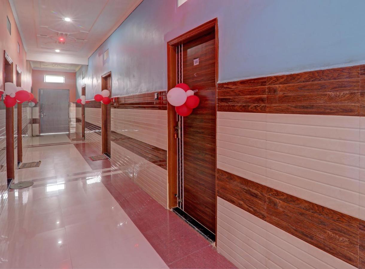 Hotel O Surya Inn Pura Raghunath Bagian luar foto