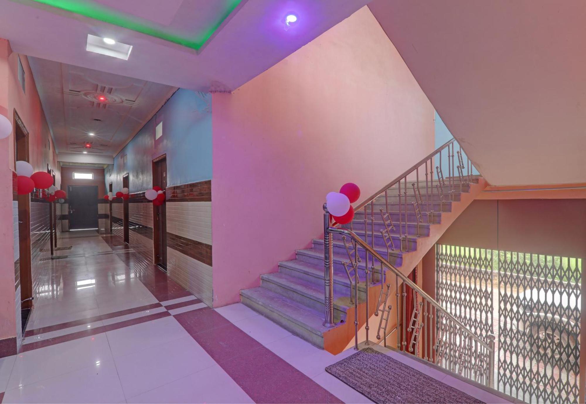 Hotel O Surya Inn Pura Raghunath Bagian luar foto